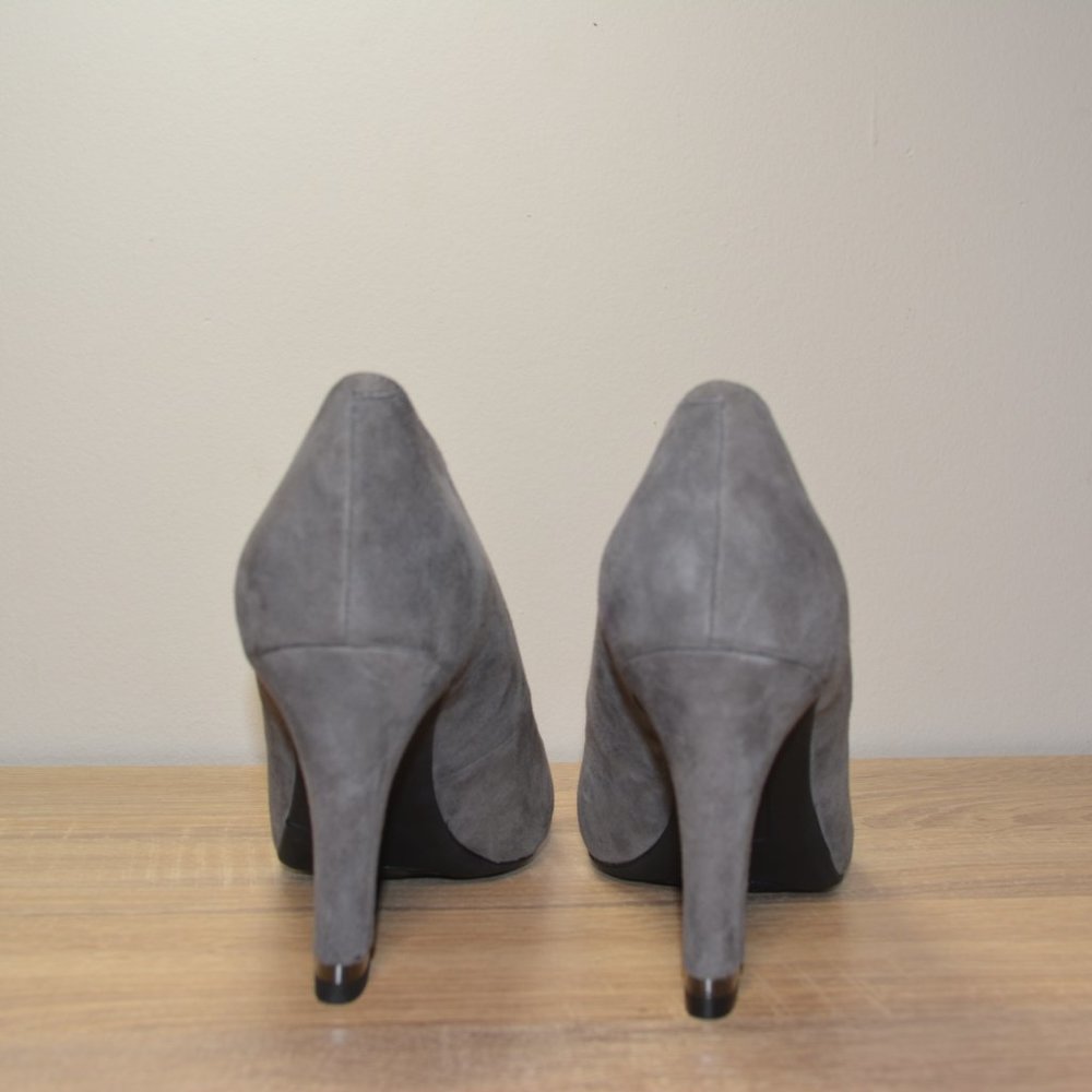 Grey Anne Klein Heels - Picture 3 of 3